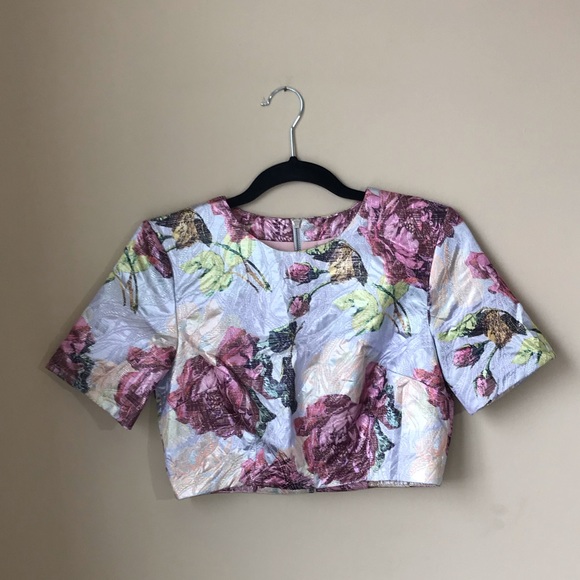 ASOS Tops - 🌹 ASOS Floral Jacquard Metallic Crop Top